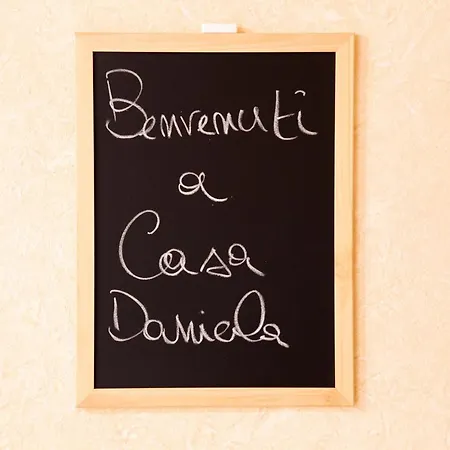 Casa Daniela Apartment *