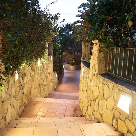 Casa Daniela Apartment *